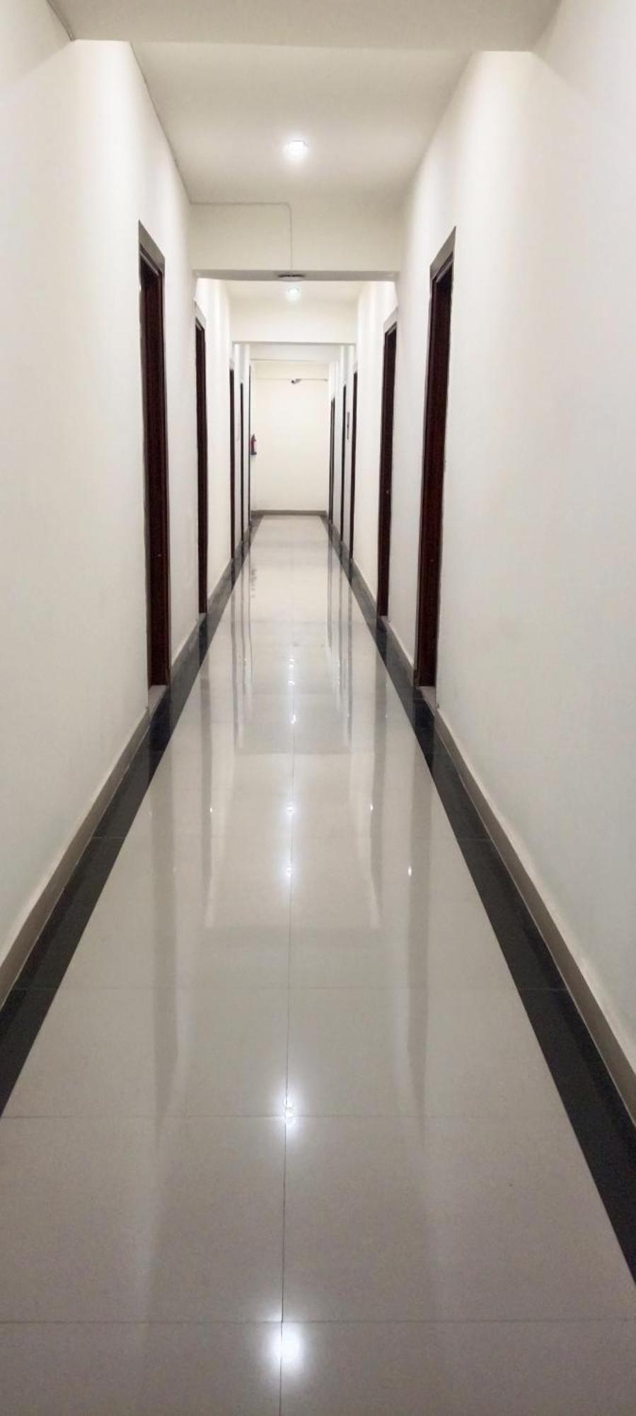 Hotel Blue Heaven Oyotownhouse Ghaziabad Ngoại thất bức ảnh